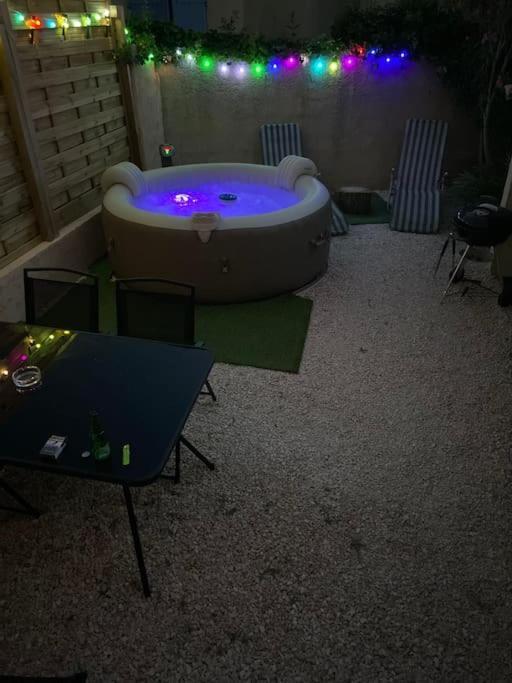 Saint-Victoret Joli T2 Avec Jacuzziヴィラ エクステリア 写真